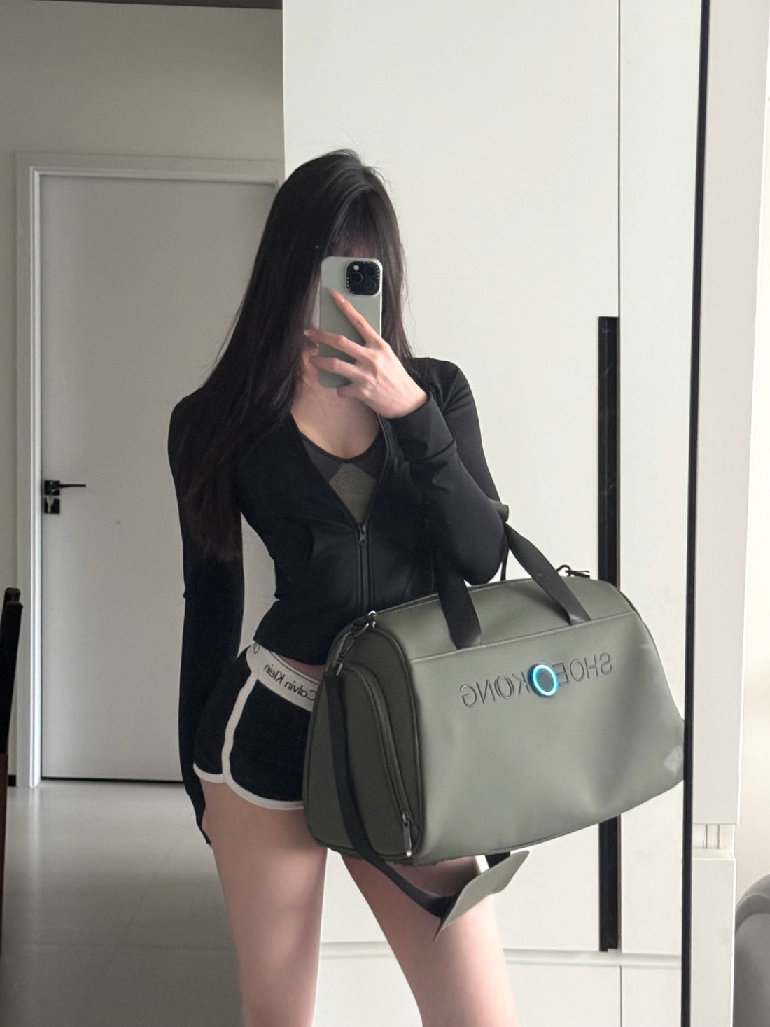 From Yoga Class to Brunch, The Halo Bag Keeps Up With My Active Lifestyle